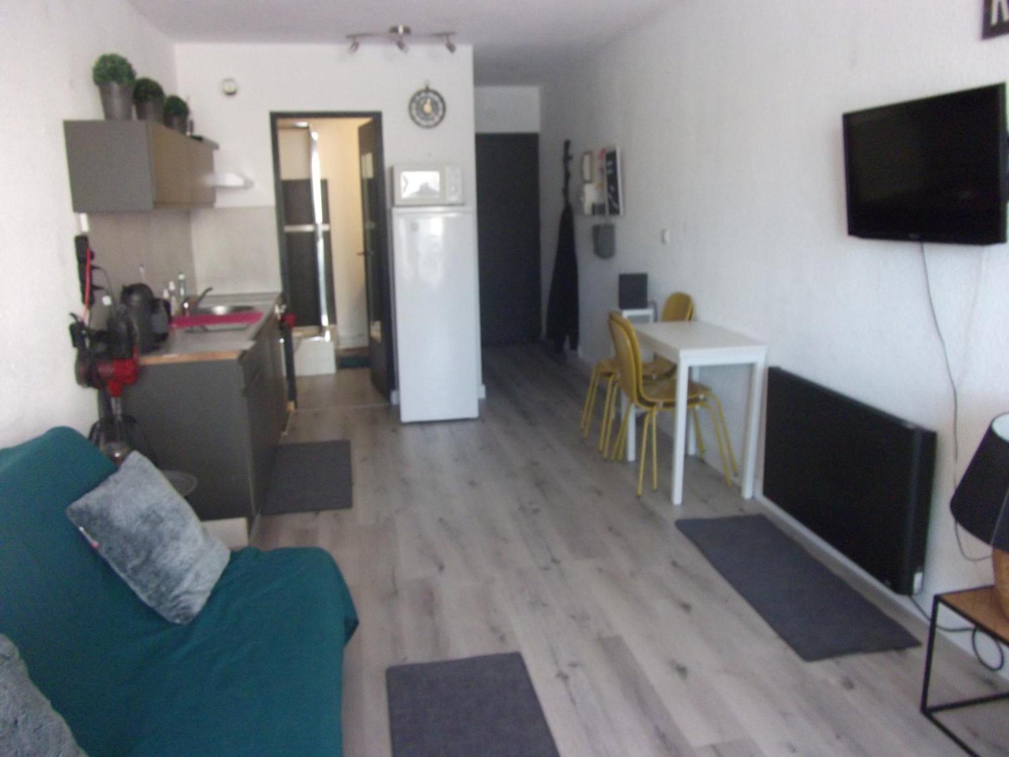 Studio Sur Le Port, Climatisation, Wifi, Piscine, Lave-Linge Gruissan Zewnętrze zdjęcie